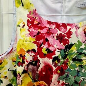 Womens Sleeveless Floral Dress - Size 2